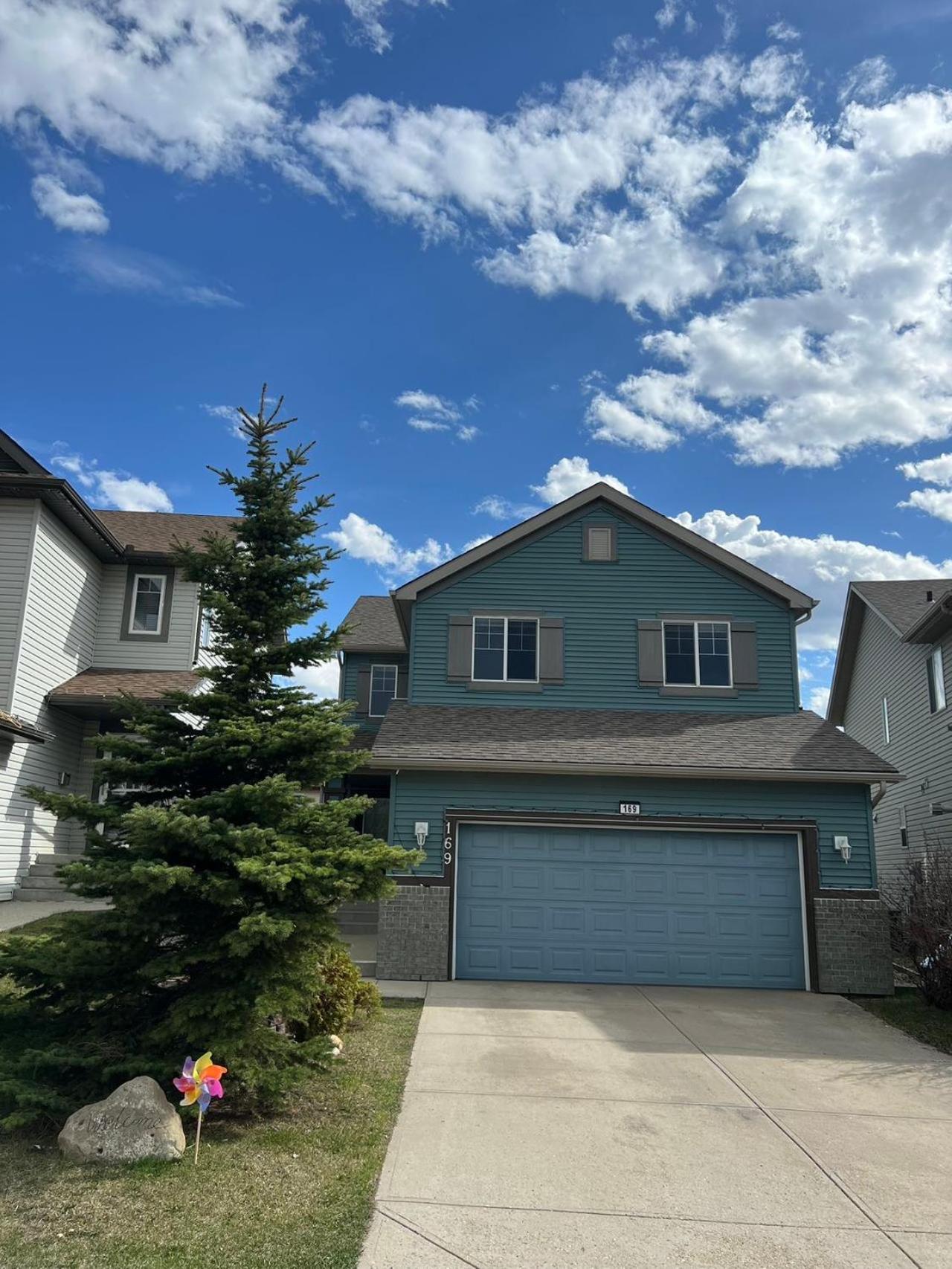 Family Games! 4Rooms 4 Beds Calgary Home Nw Bagian luar foto